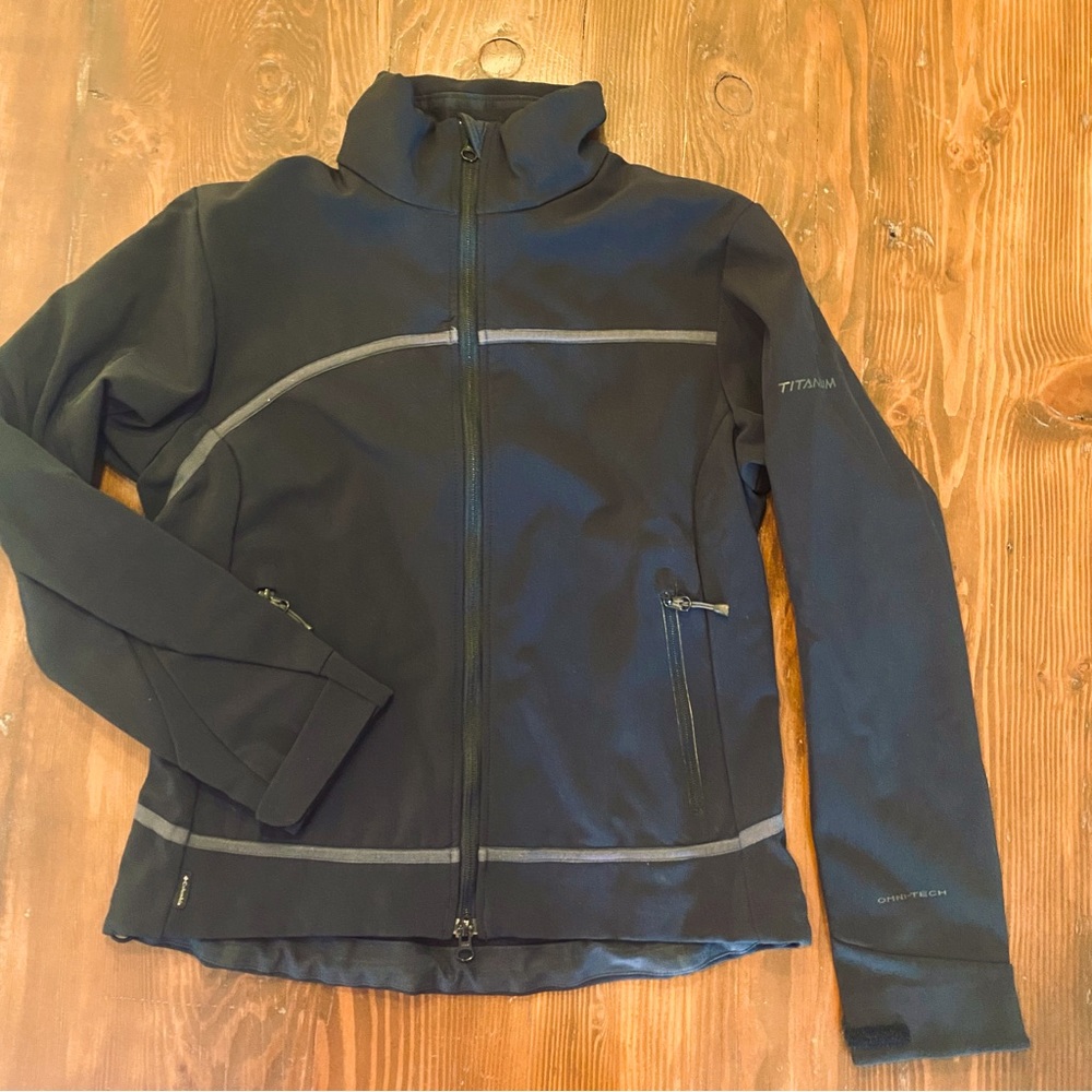 Women’s Columbia Jacket